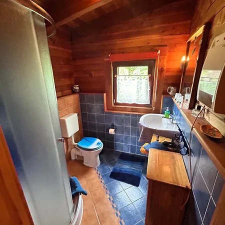 Idyllisches Blockhaus Mecklenburger Seenplatte Nyaraló