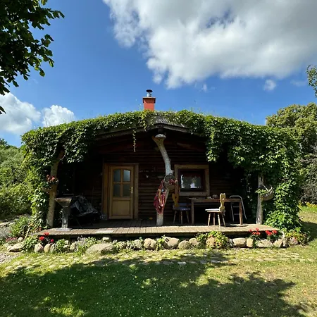 Дом отдыха Idyllisches Blockhaus Mecklenburger Seenplatte Penzlin